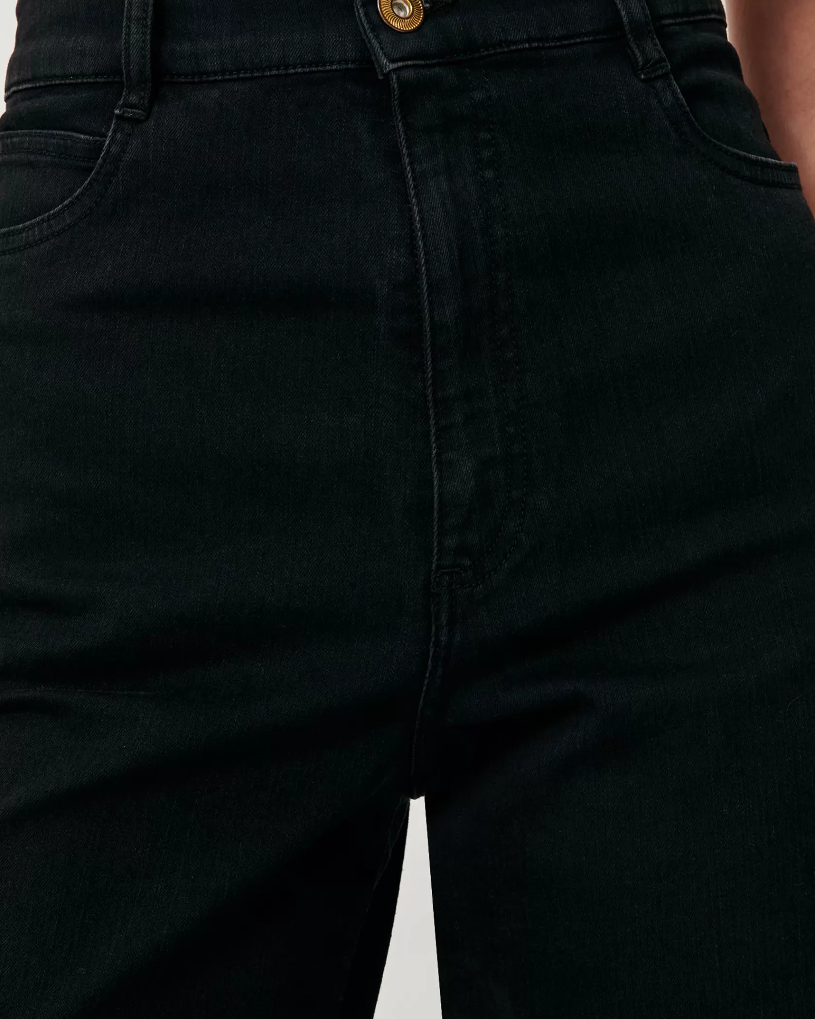 bay_cruise_3-2.webp Sessùn Bay cruise Pure Black Online