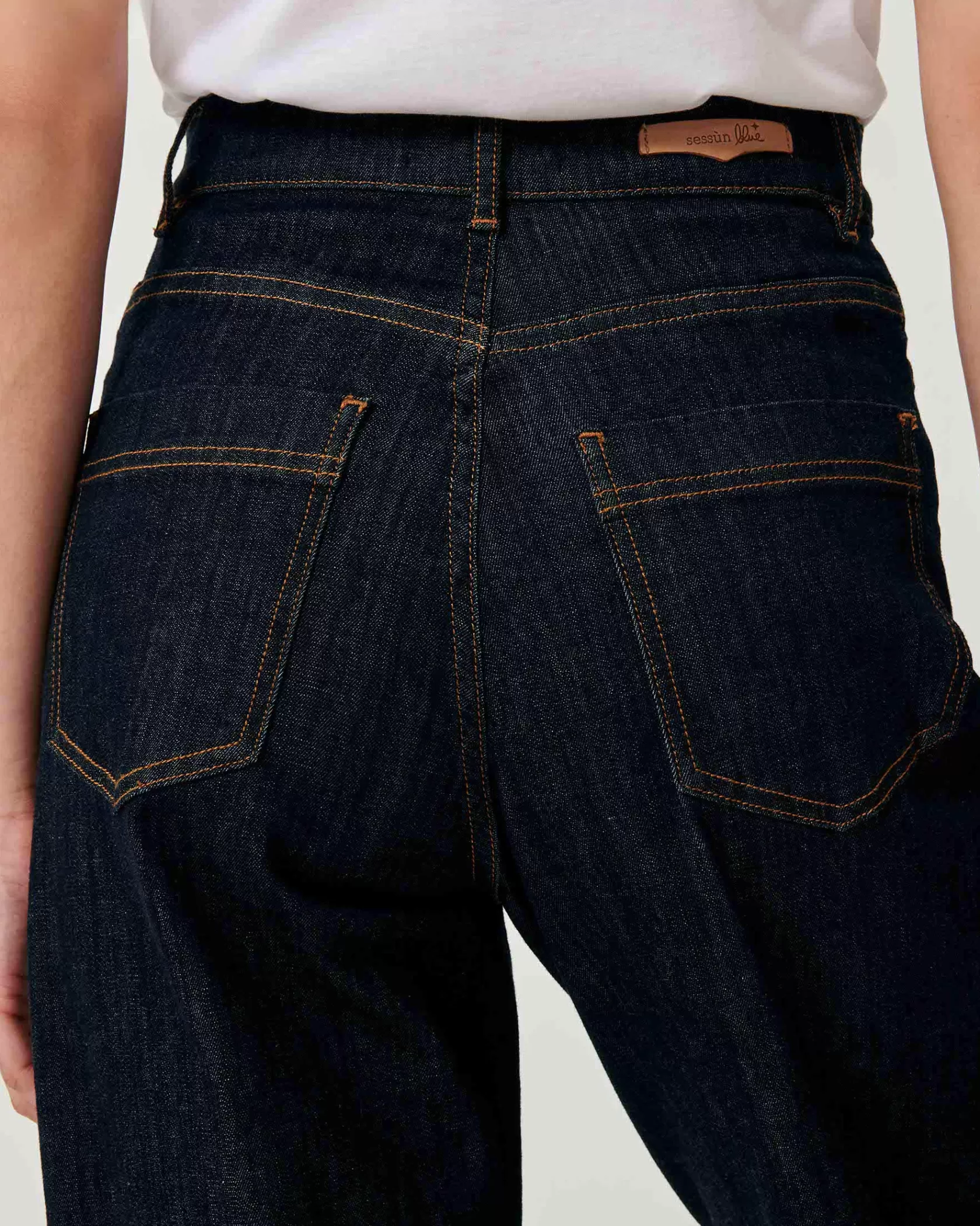 bay_cruise_5.webp Sessùn Bay cruise Pure Black Best