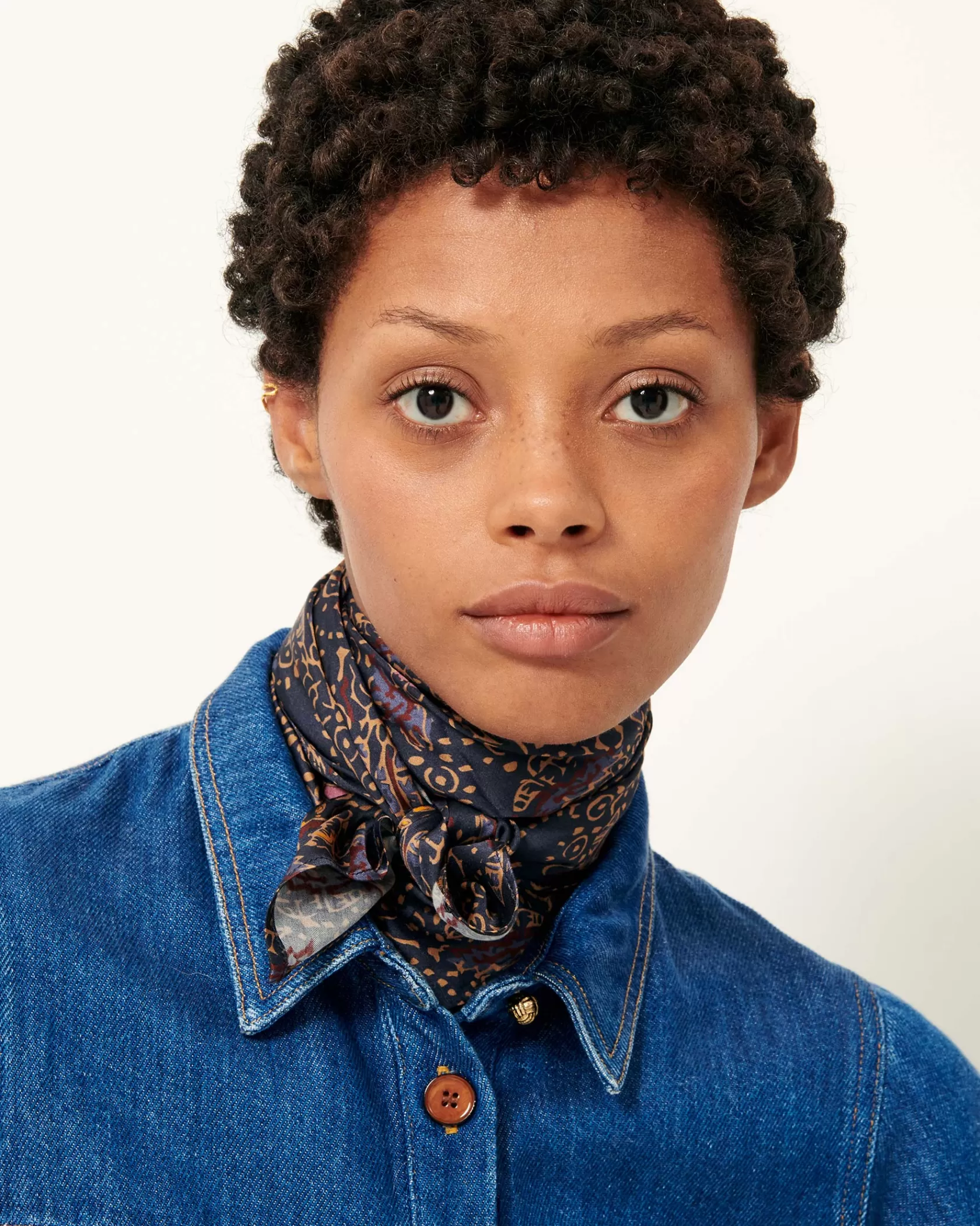 leone_4-2.webp Sessùn Leone Denim Blue Fashion