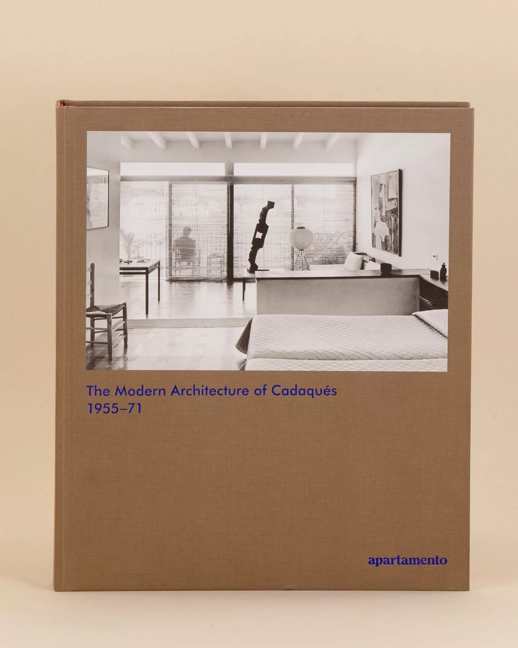 Sessùn The Modern Architecture of Cadaqués Vassily Blue Fashion